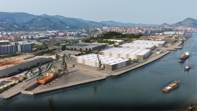 La Naval