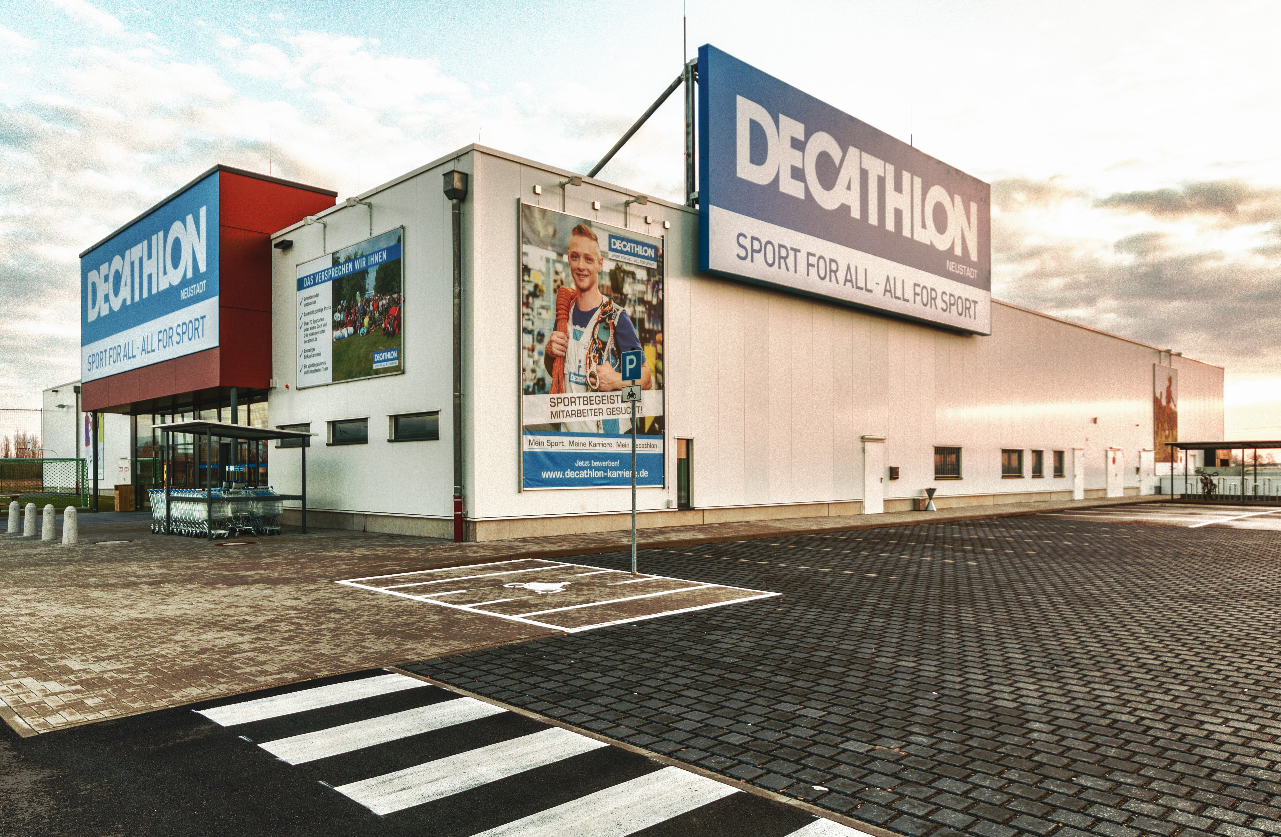 What does distribution mean at DECATHLON?